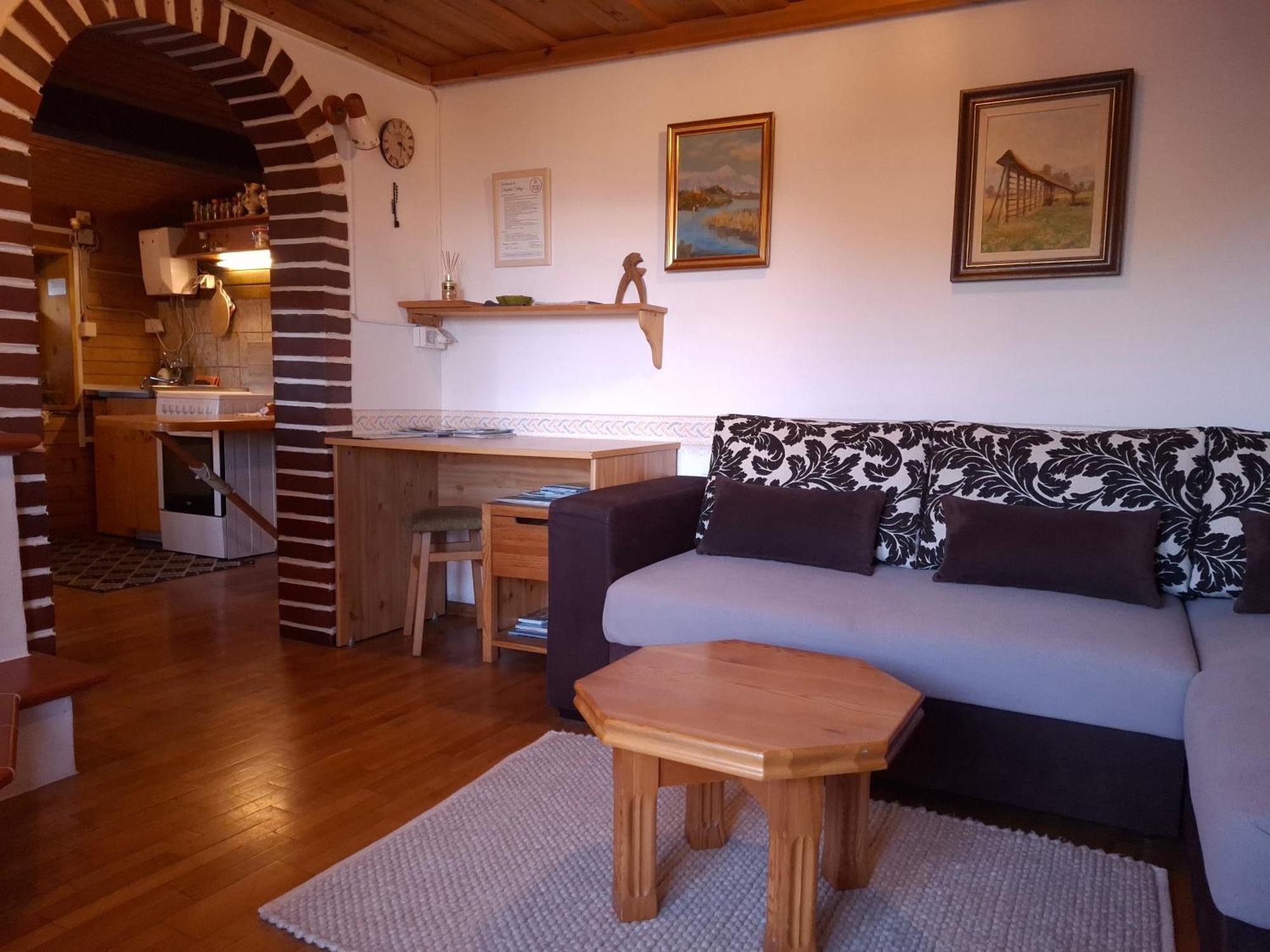 Fairytale Cottage - Peaceful Getaway Near Bled ゴレンスカ地方 エクステリア 写真