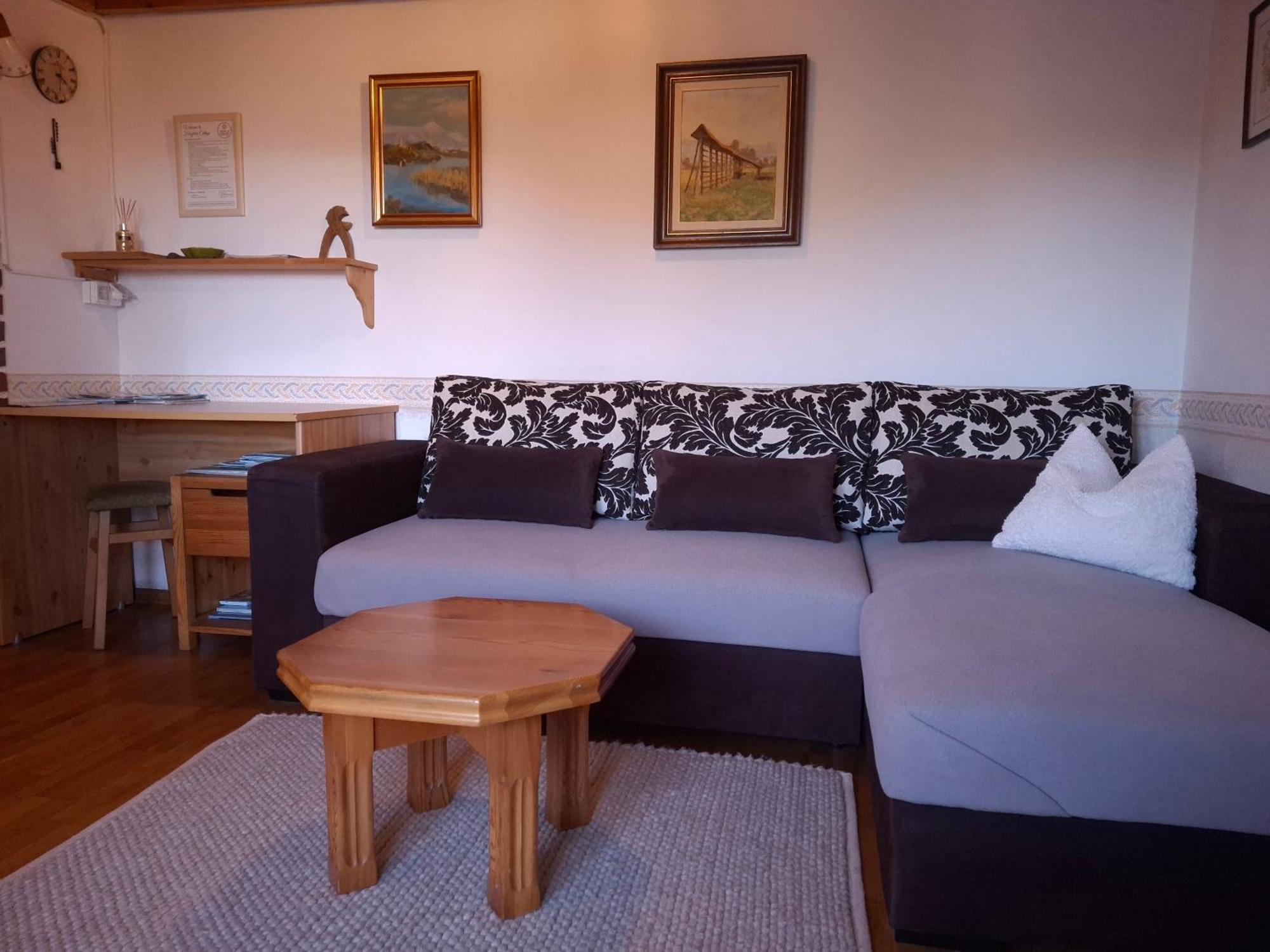 Fairytale Cottage - Peaceful Getaway Near Bled ゴレンスカ地方 エクステリア 写真